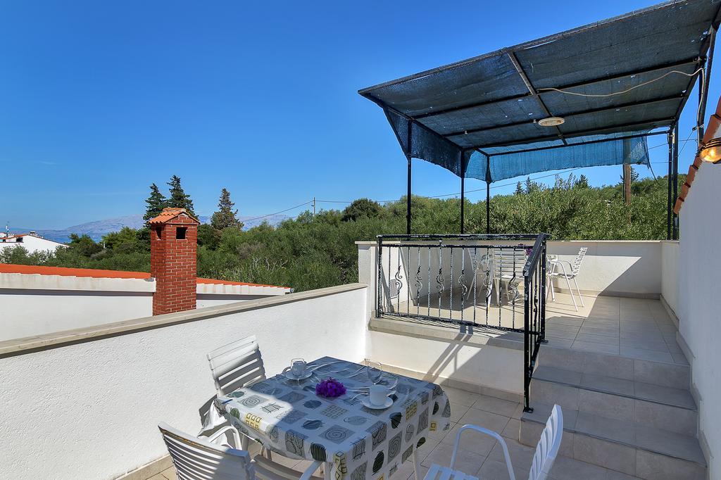 Apartmani Cico Gdinj Exteriér fotografie